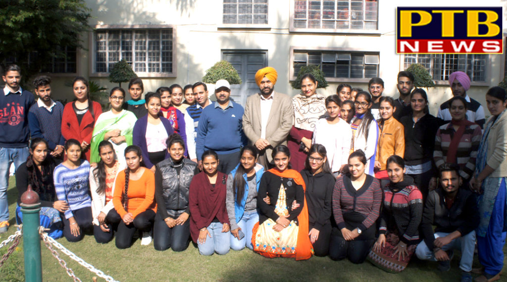 Organized educational trip for students of Lyallpur Khalsa College