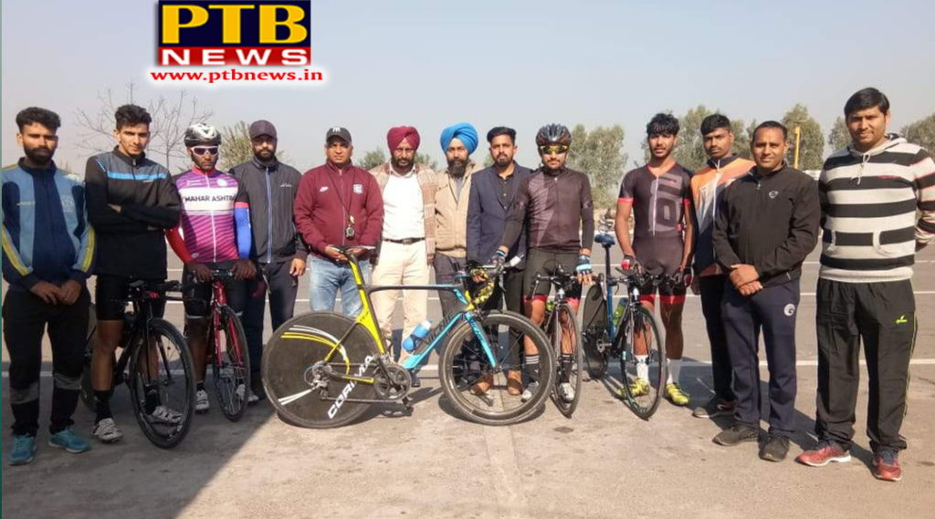 Sportspersons of Lyallpur Khalsa College won championship with 15 points in cycling match