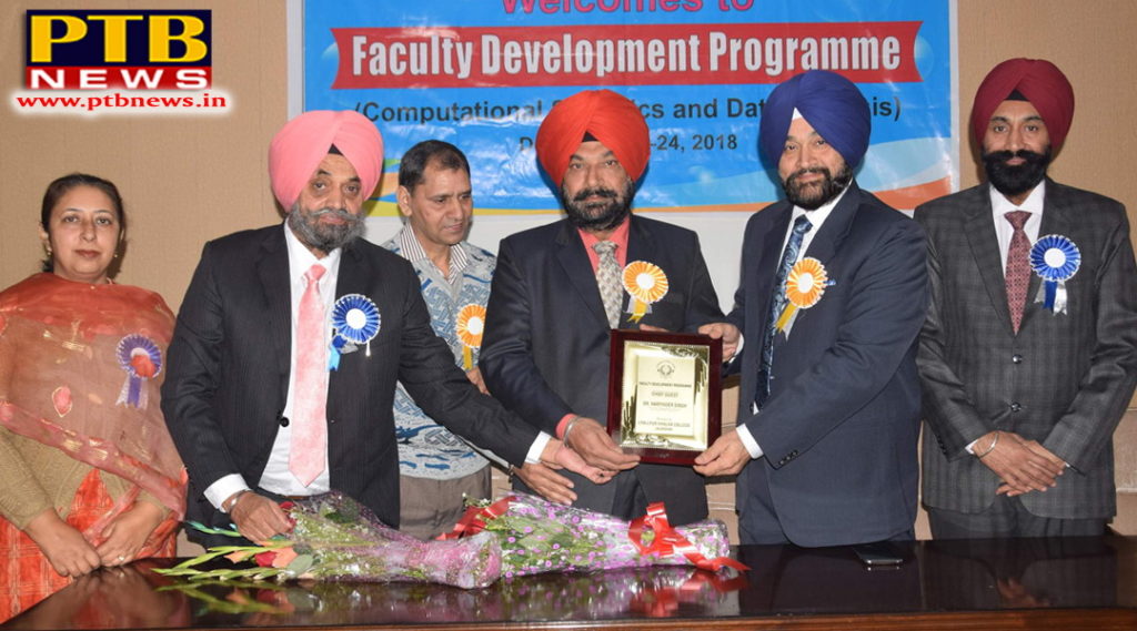 Organizing a program on Computer Statusics and Data Unlanged at Lyallpur Khalsa College