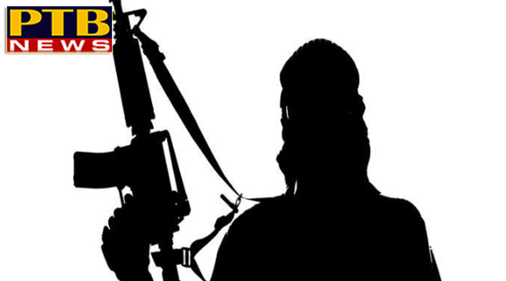 PTB Big Breaking News jammu kashmir railway employee become lashkar a taiba terrorist and upload photo with weapons on social media