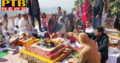 PTB Big News "मनोरंजन" kangana ranaut reached dhabohi mandi for kul devi murti pratishthapna Himachal pardesh mandi 