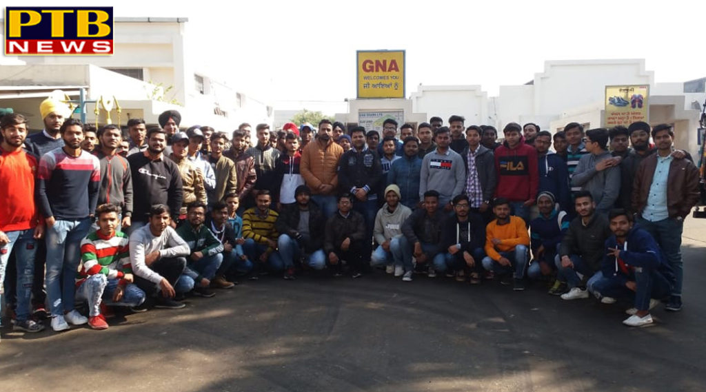 PTB News "शिक्षा" Students of Mehr Chand Polytechnic College did the visit