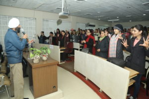 HMV College for women jalandhar signed MOU with Amrita Vidyapeeth, Kerala