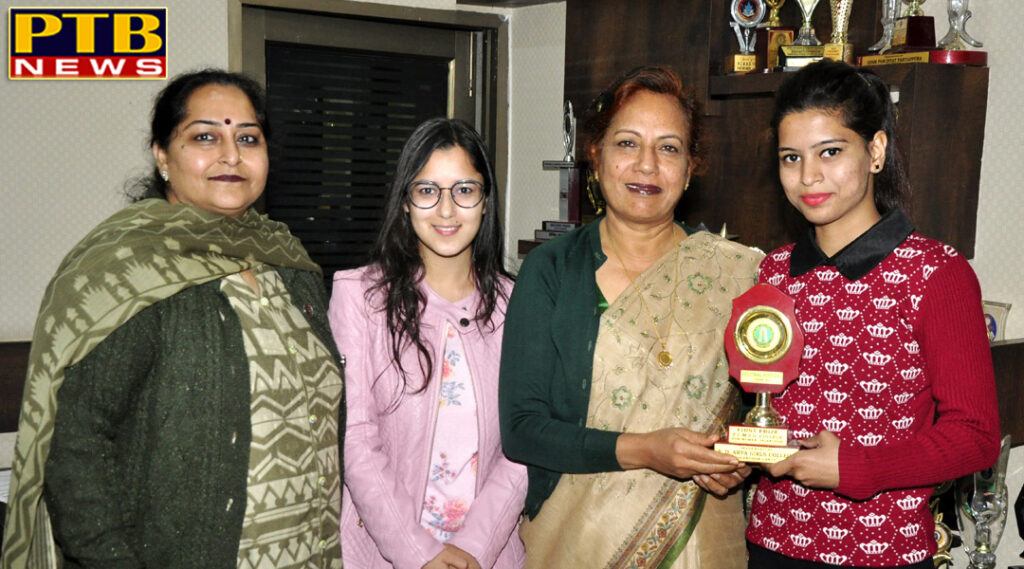SD Collegge for women jalandhar Result of M.Com Semester I 