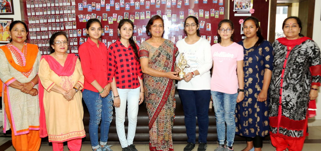 PTB News  girls securing top positions in School in +2 for S D Collegiate school Jalandhar 