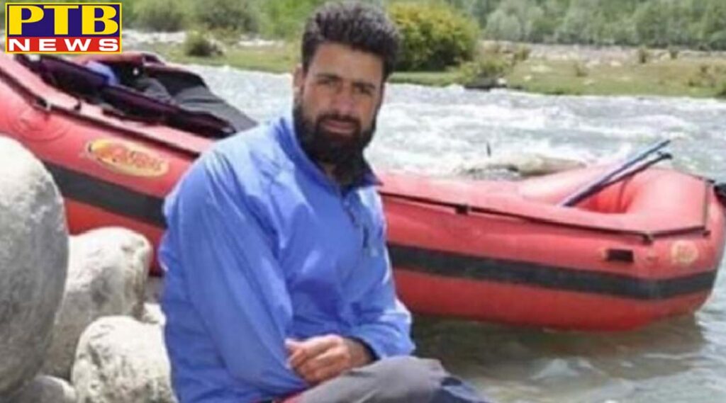 Jammu Kashmir Governor Satya Pal Malik announces Rs 5 lakh ex gratia for deceased tourist guide Rouf Ahmed Dars kin