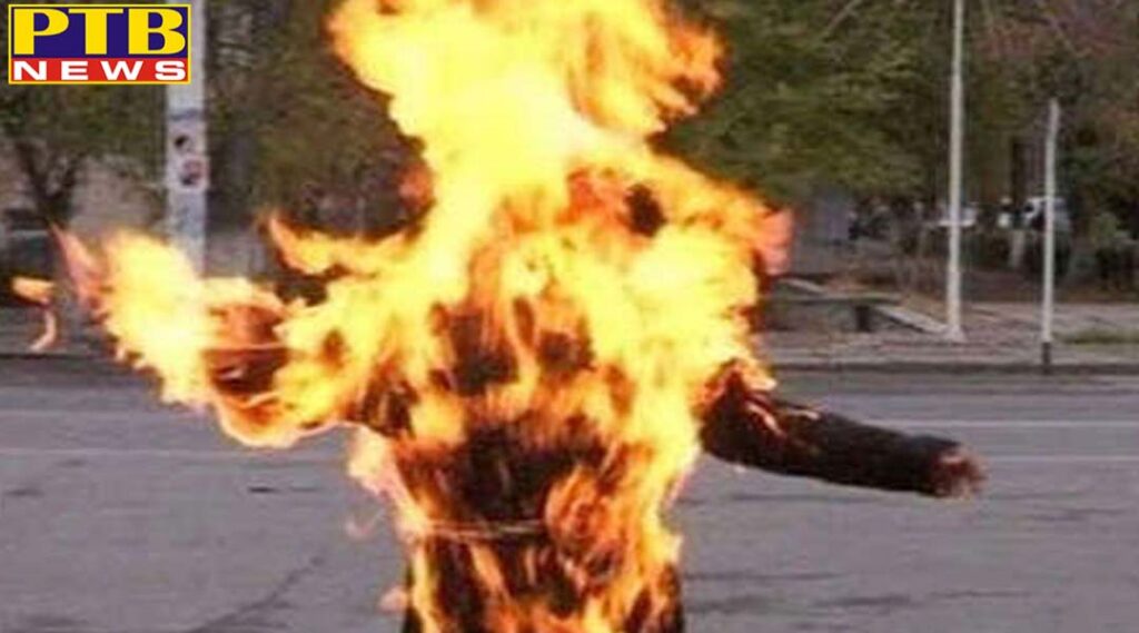 madhya pradesh chhatarpur man immolated himself outside sp office in chhatarpur
