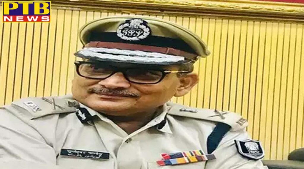 bihar patna dgp of bihar gupteeshwar pandey escaped him self from road accident