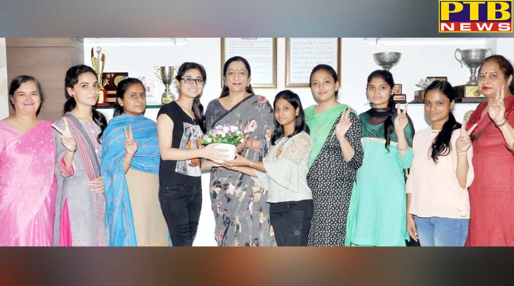 KMVites Bag Top Positions in M.Sc. Chemistry Semester II Examinations