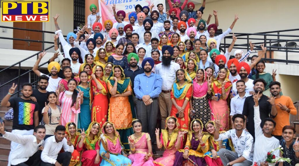 Celebration of selection of student artists for Youth Festival held at Lyallpur Khalsa College