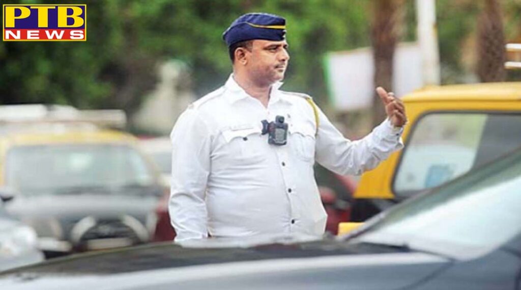 highvoltage drama of the girl due to fear of challan policemen threaten suicide