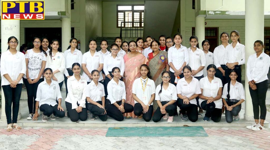 Investiture Ceremony at HMV Collegiate Sr. Sec. School