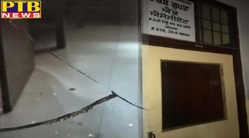 The court complex of Patiala city of Punjab Chief Minister was also not safe Lawyer opened fire on lawyer regarding Chamber