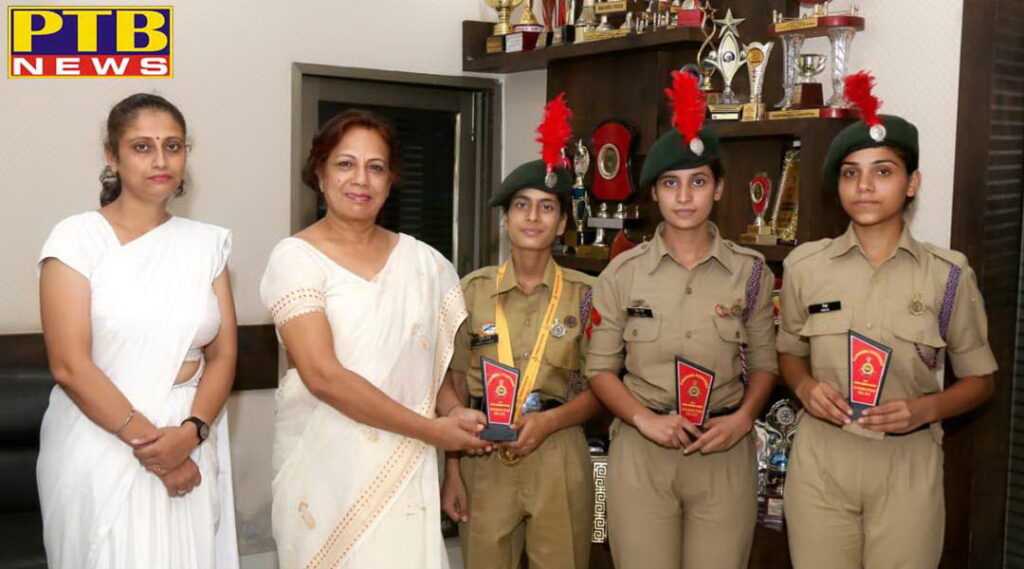 NCC Cadets of SD College for Women Jalandhar put Army Attachment Camp
