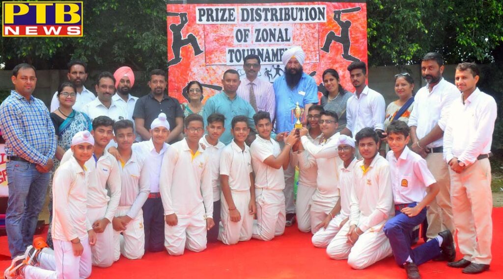 Cricket Tournament at Innocent Hearts School Loharan, concluded with the victory of U- 17 Innocent Hearts School, Loharan