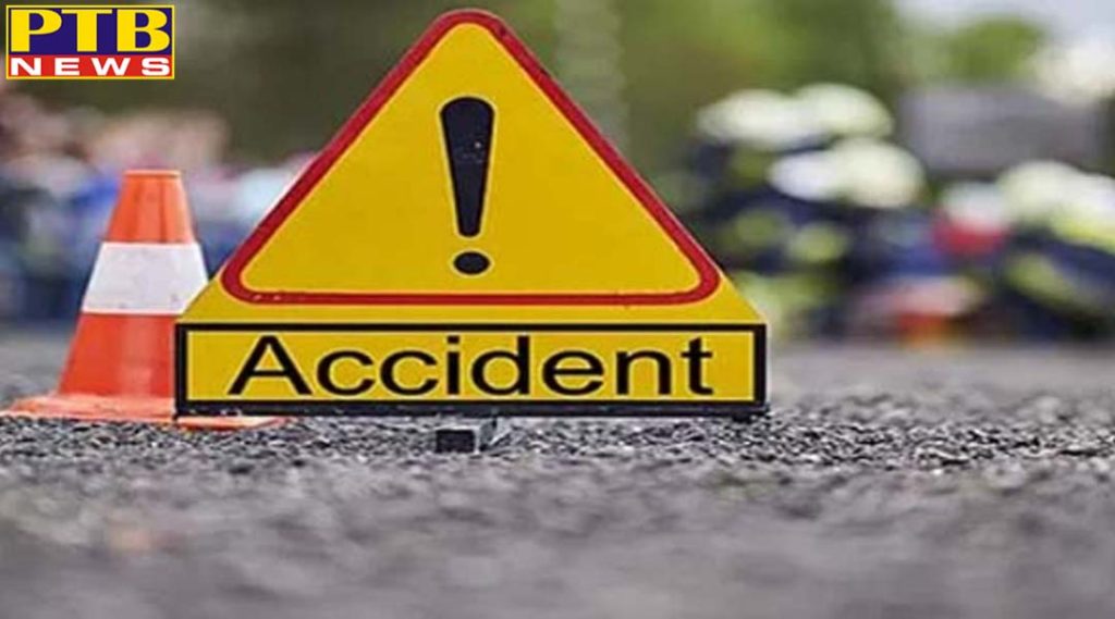 horrific Big road accident in america 2 indian students died in a car collision with a truck