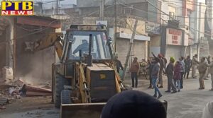 Municipal corporation demolished illegal buildings, colonies and shops in Jalandhar today Seal on a building