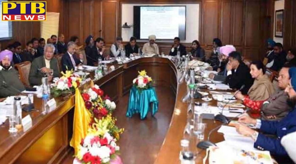 captain amrinder singh government surrounded by congress mps on arvind kejriwals power model