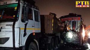 bus accident in shikohabad twelve people died uttar pradesh agra UP