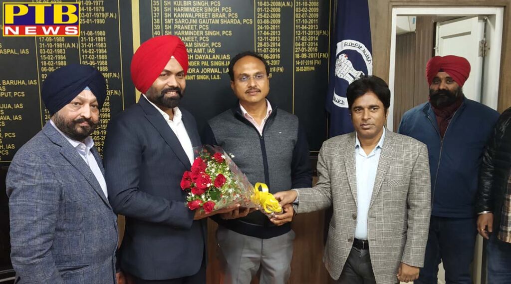 District administrationgives warm send off to adc kulwant singh Jalandhar