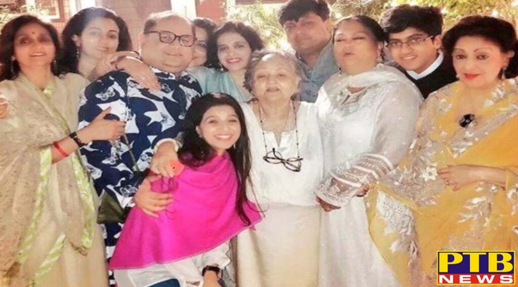 corona virus spread through kanika kapoor in lucknow Apart from former CM and MP Dushyant, many other Bollywood actors also came under suspicion