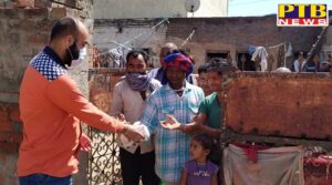 Sevabhavi Namdhari Sangat, Care Trust, Kapoor Family and Digital Media Association (Reg.) (DMA), brought food to the people who are suffering