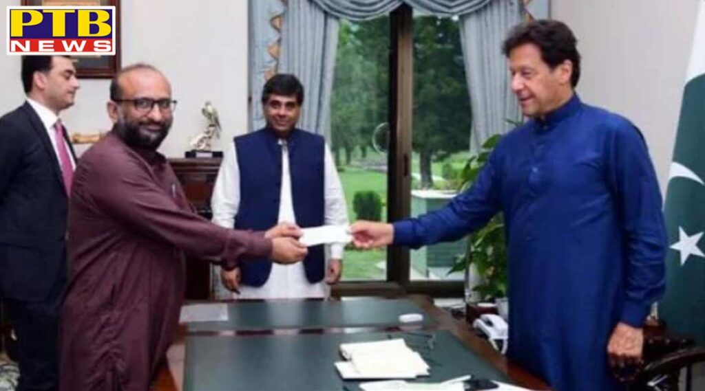 pakistan pm imran khan met faisal edhi corona test positive