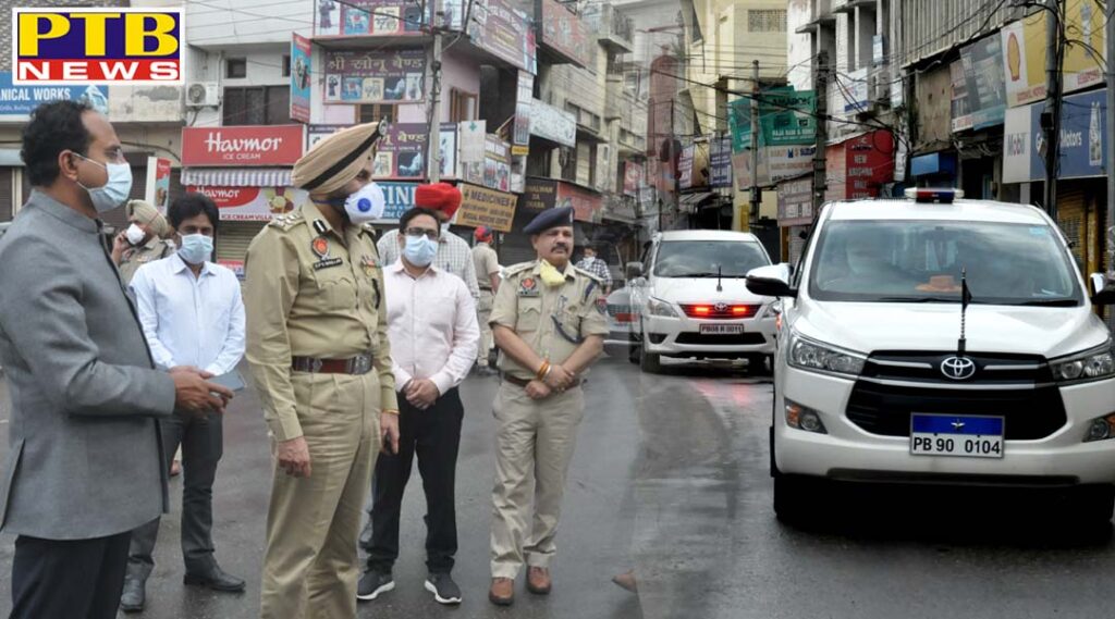 DC and CP reaches to people and on duty staff for enquiring their well बीइंग Organise flag march in various parts of the city