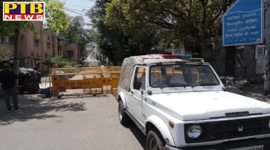 delhi two more cops tested corona positive one cop full family infected India