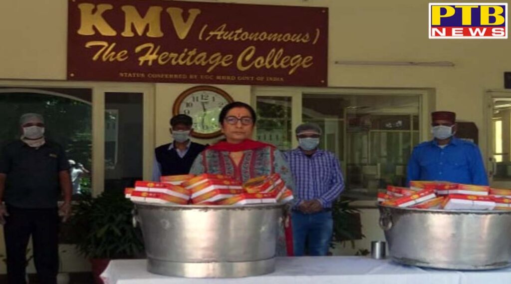 KMV Continues Contributing to Humanitarian Cause Distributes Food to Destitutes