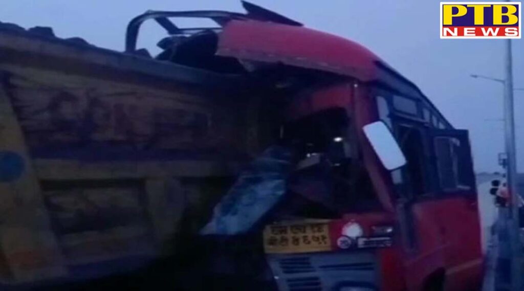 continuation of accidents with laborers not stopping 7 killed 27 injured in road accident in maharashtra and up PTB big Breaking News