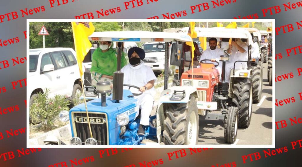 Farmers call for nationwide shutdown today Head of Shiromani Akali Dal arrived on sit on tractor Punjab