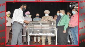 administrations issues 20 fire-cracker licences throught draw dc and cp supervise entire pricess in red cross bhawan
