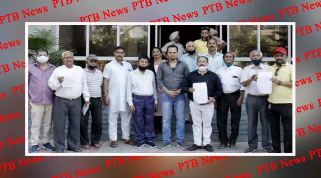 World Hindu Council submitted memorandum to District Collector Gurdaspur regarding the safety of priests Punjab