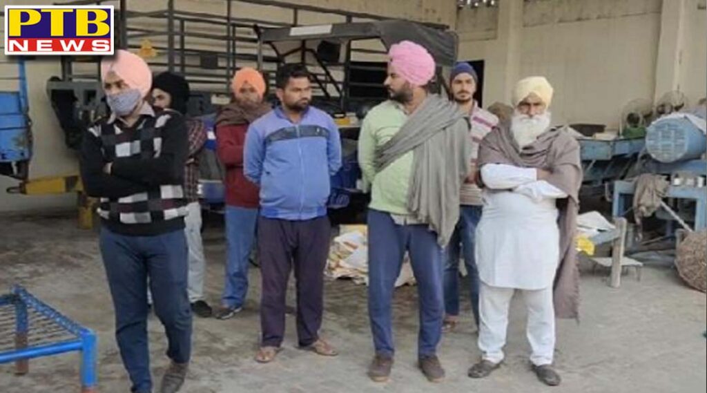 Big news from punjab In Nabha, armed robbers held the family hostage and looted millions of cash and jewellary