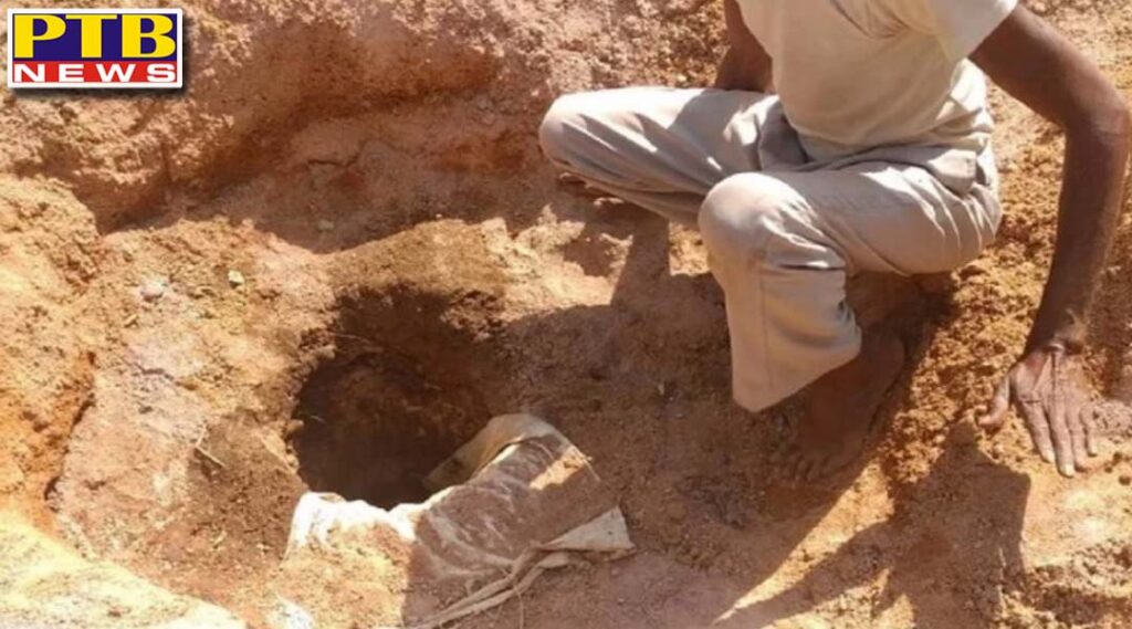 child fell into borewell at niwari 3 year old child fell into an open borewell in setupurabarah village of prithvipur area niwari