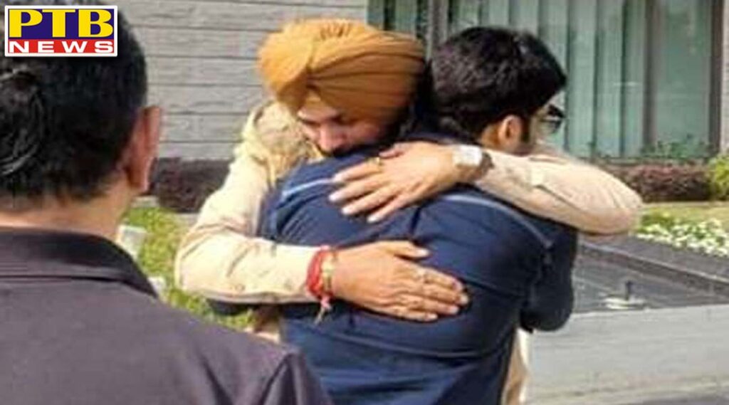 amritsar kapil sharma arrives in amritsar to meet Congress party leadere and cricketer navjot singh sidhu Punjab