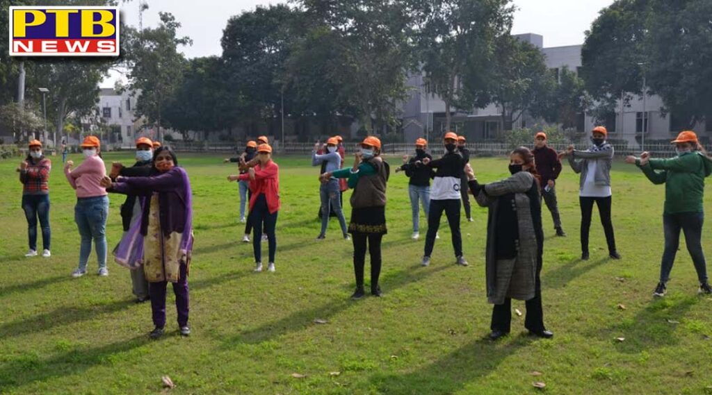 Fit India Prabhat Pheri by NSS Volunteers of HMV College Jalandhar