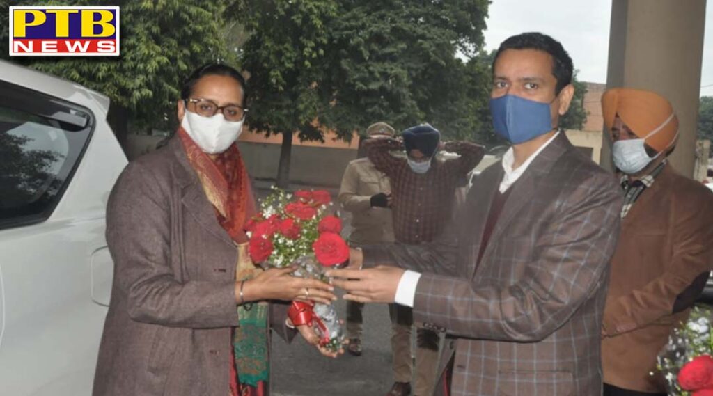 Gurpreet Kaur Sapra assumes charge as commissioner of jalandhar division says implementation of the pro people and development oriented polices of state government to be accorded to priority jalandhar 