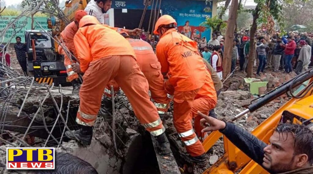 ghaziabad shamshan ghat roof collapsed in muradnagar many feared trap rescue operation continues