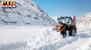 both sides of rohtang atal tunnel buried in snow bro engaged in restoration of manali keylong road
