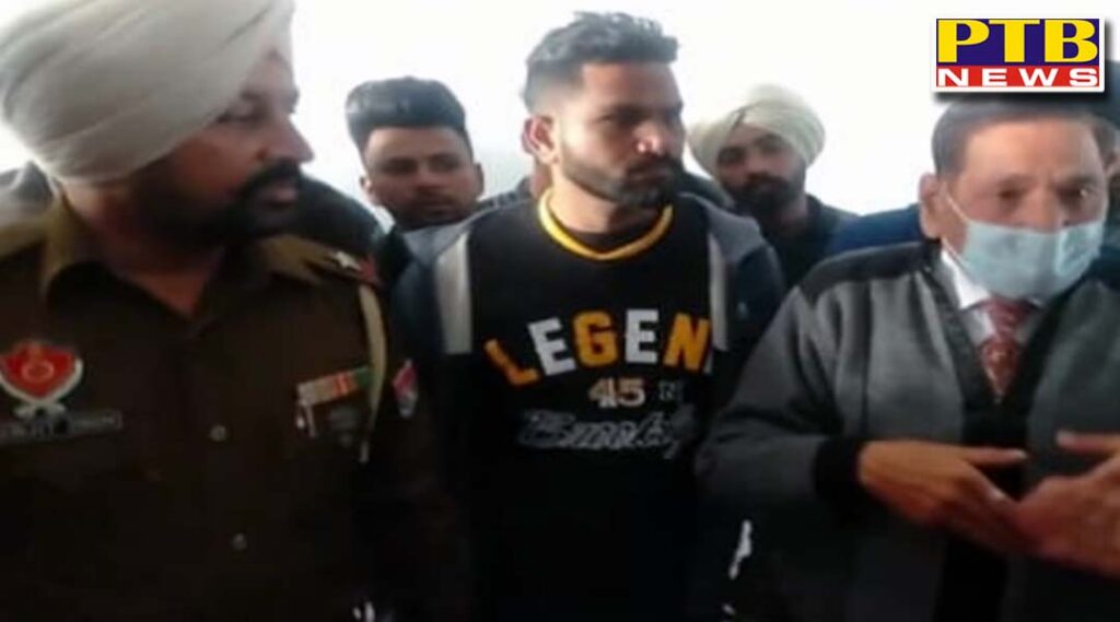 Anger erupts against A 2 Z destination solutions in Jalandhar The victims created a ruckus outside the office, the owner escaped from the spot Punjab