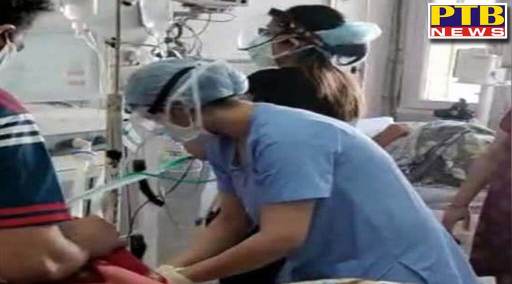 oxygen exhausted in guru nanak dev hospital of amritsar and patients started suffering Amritsar Punjab