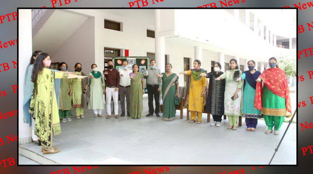 The Faculty and Students of HMV Collegiate Sr. Sec. School took the pledge to ‘Keep Jalandhar Plastic Free