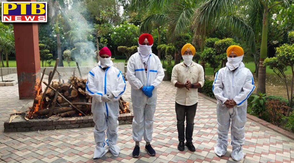 ADMINPERFORMS LAST RITES OF COVID POSITIVE DECEASES AFTER NO ONE CLAIMED BODY