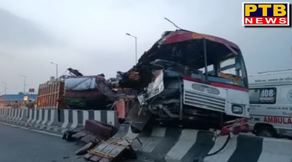 agra road accident roadways bus rams into stationary canter four killed