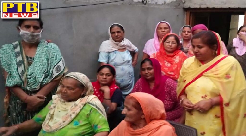 There was a political stir in the Central Assembly, many people took the hand of AAP Party Jalandhar