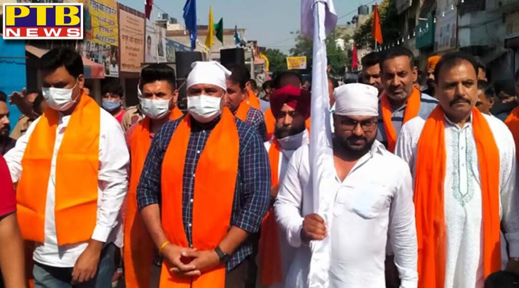 Bhagat Kabir ji's light festival decorated the procession MLA Sushil Rinku invites people to follow the path of peace and brotherhood in the service of humanity as shown by devotee Kabir ji Jalandhar
