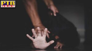 drunken husband crossed the limits of cruelty hit a nail in wife private part UP Rampur