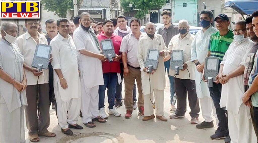 With the efforts of MLA Henry new LED lights in Ward No 70 of North Halke lit up